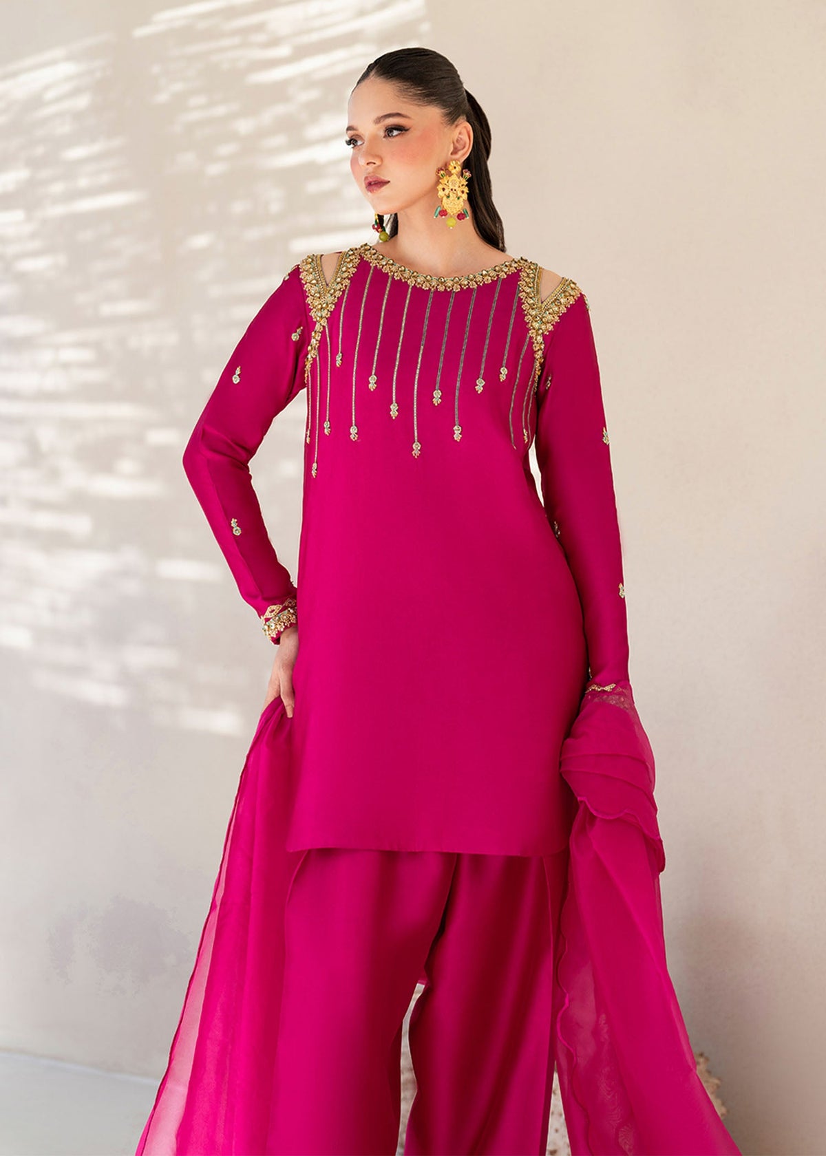 Fuchsia Rose hot pink shirt suit, reference outfit photograph 5 — Made by Mairaz reproduction