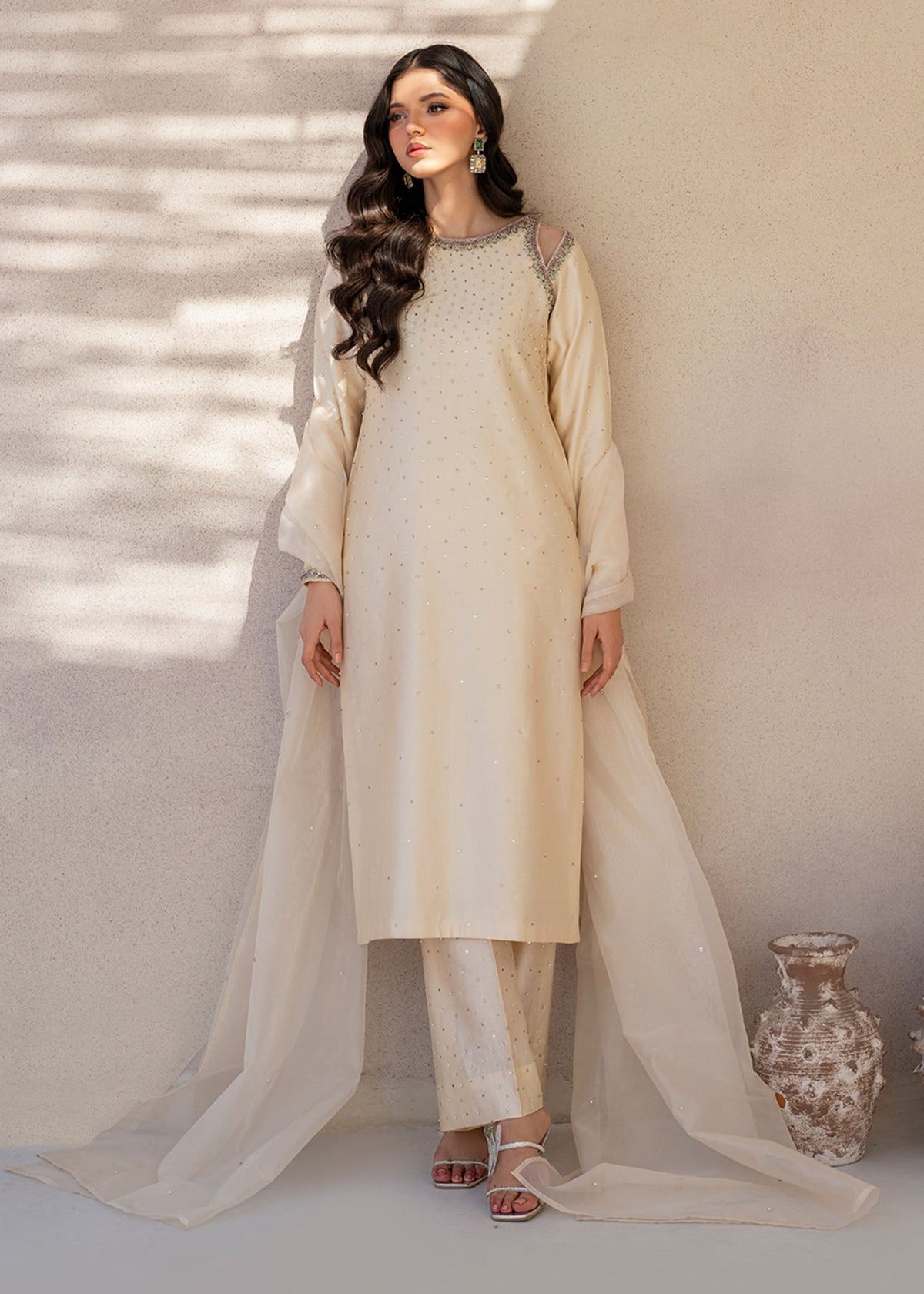 Guzel off white shirt suit, reference outfit photograph 3 — Made by Mairaz reproduction