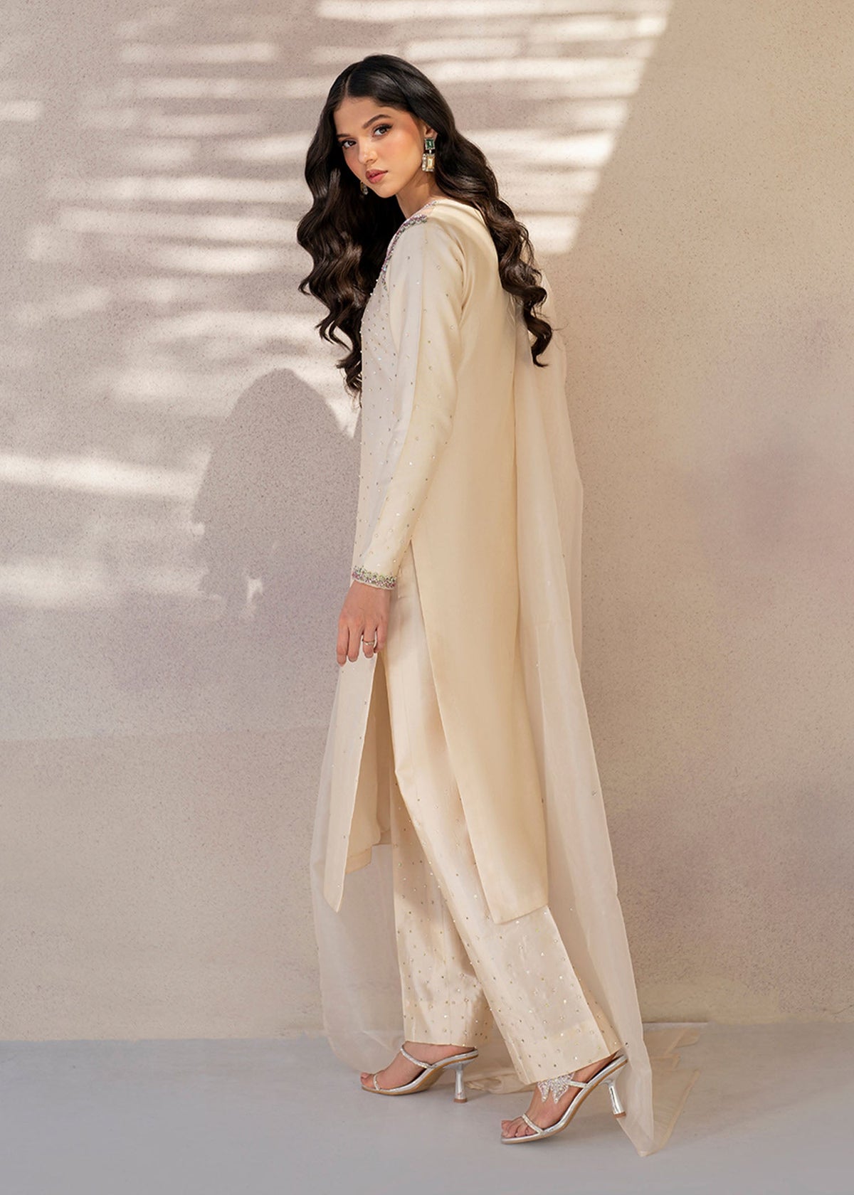 Guzel off white shirt suit, reference outfit photograph 7 — Made by Mairaz reproduction
