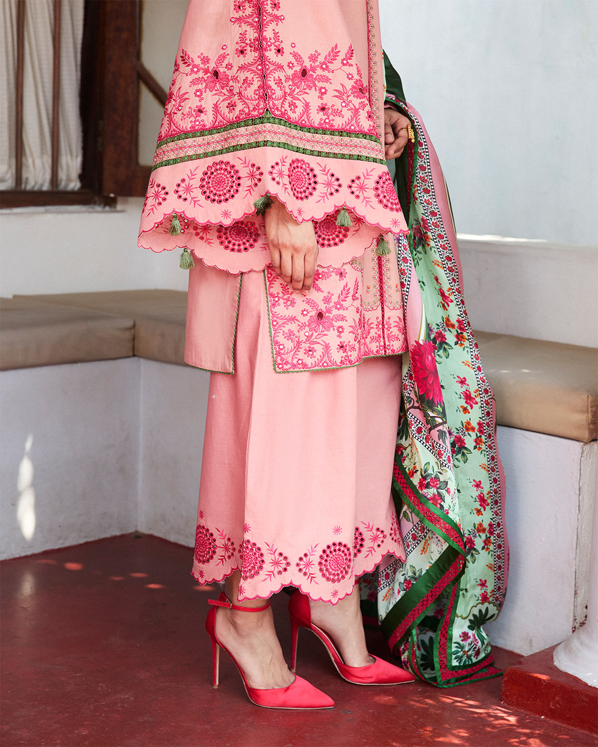 Hussain Rehar – Pink & Sea Green Style — source-design reference, additional view 3