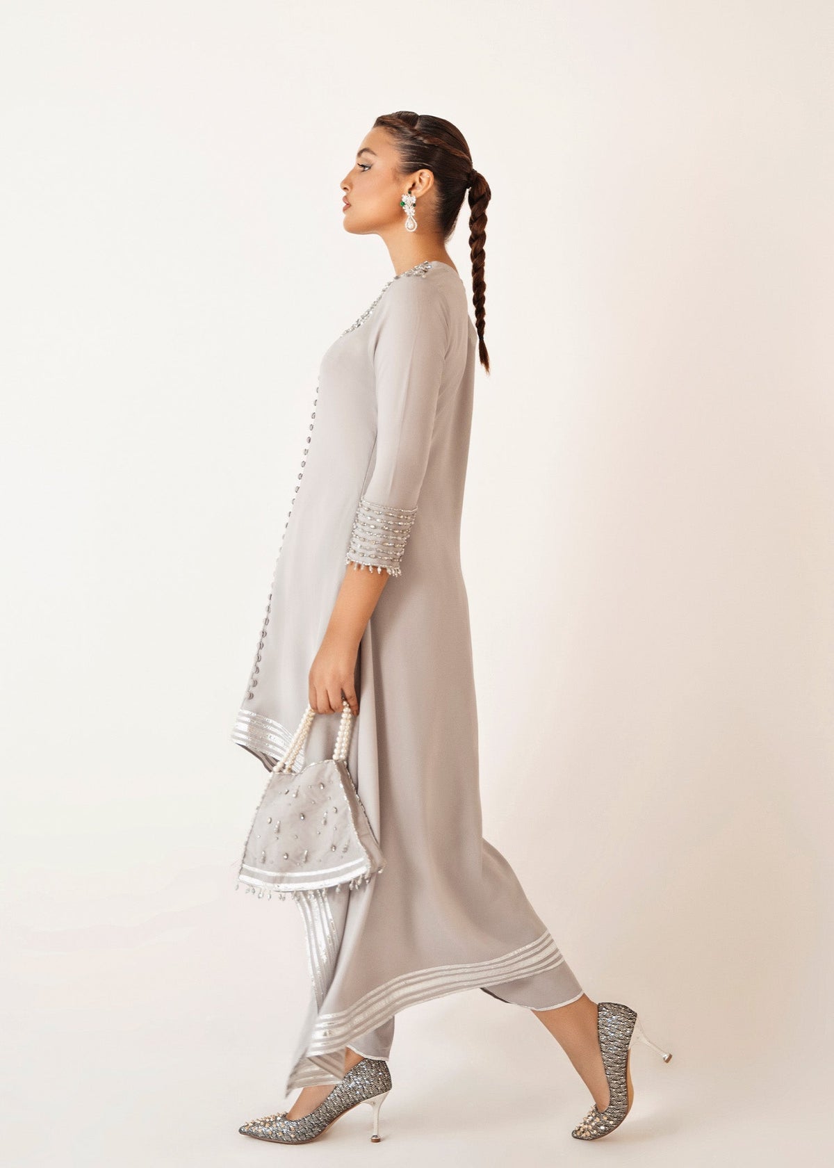 Lumin platinum silver kaftan, reference outfit photograph 7 — Made by Mairaz reproduction