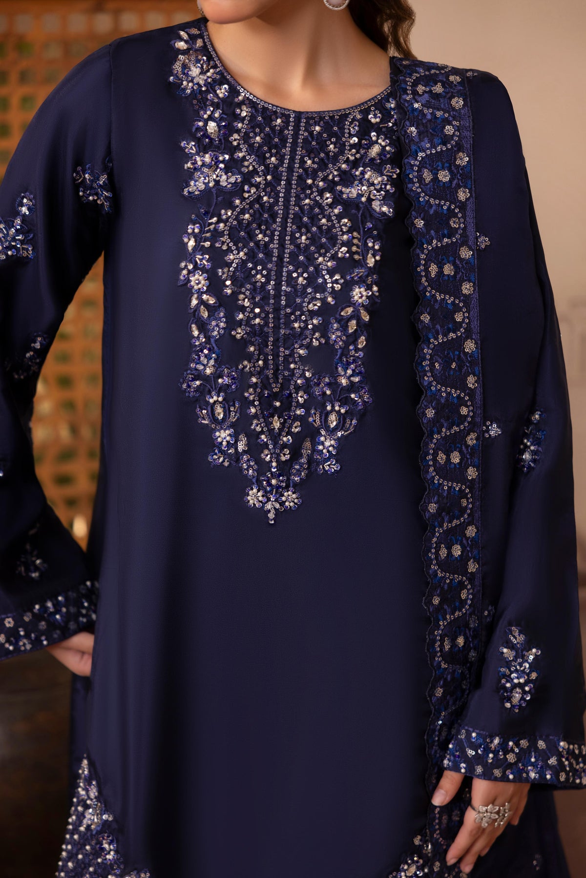 Navayelle, made by MAIRAZ — neckline embroidery, design reference
