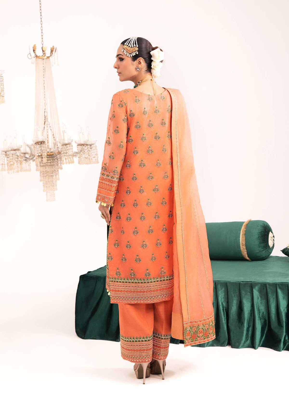 Niloofar carrot shirt suit, reference outfit photograph 5 — Made by Mairaz reproduction