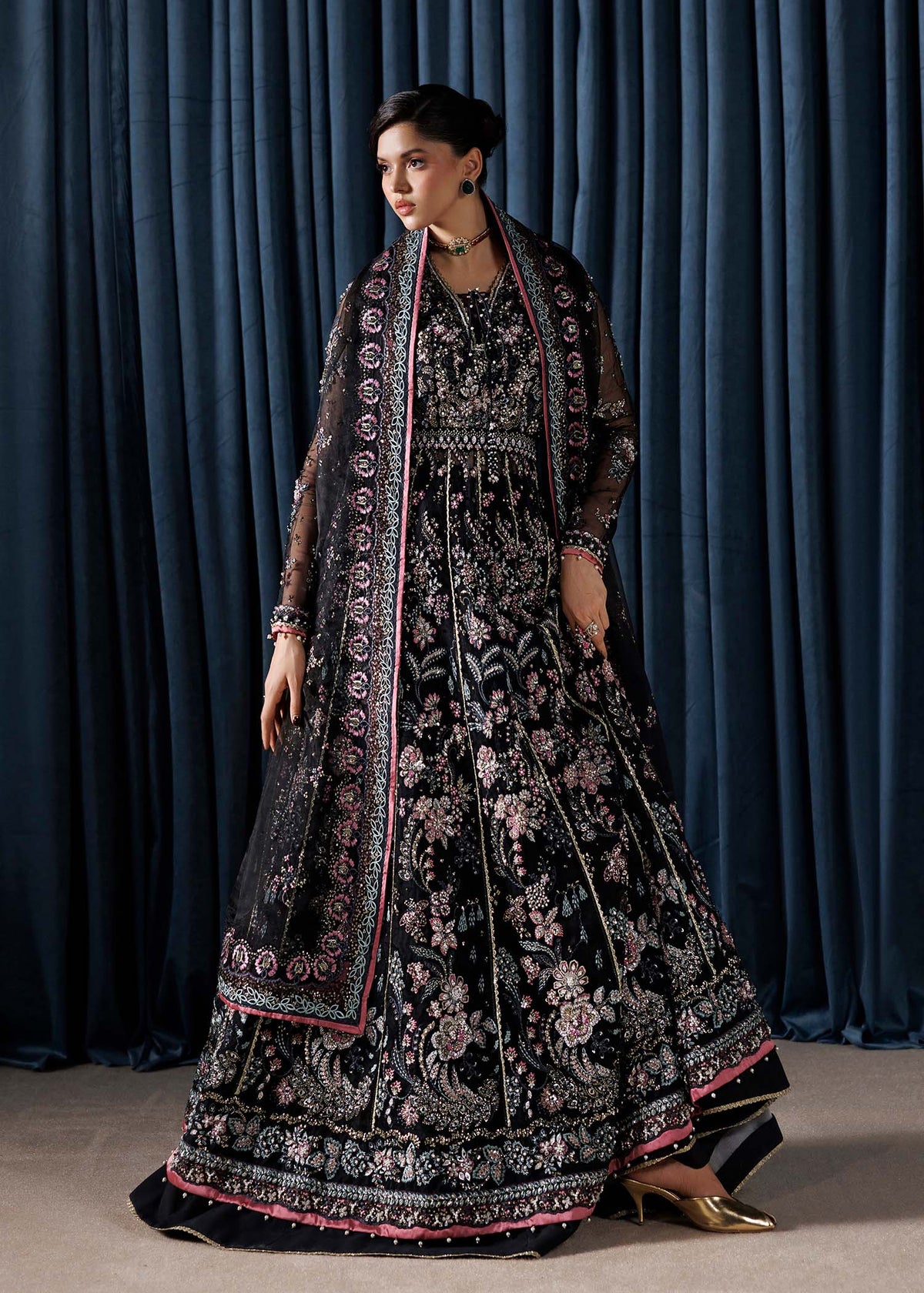 Noirea black maxi, reference outfit photograph 4 — Made by Mairaz reproduction