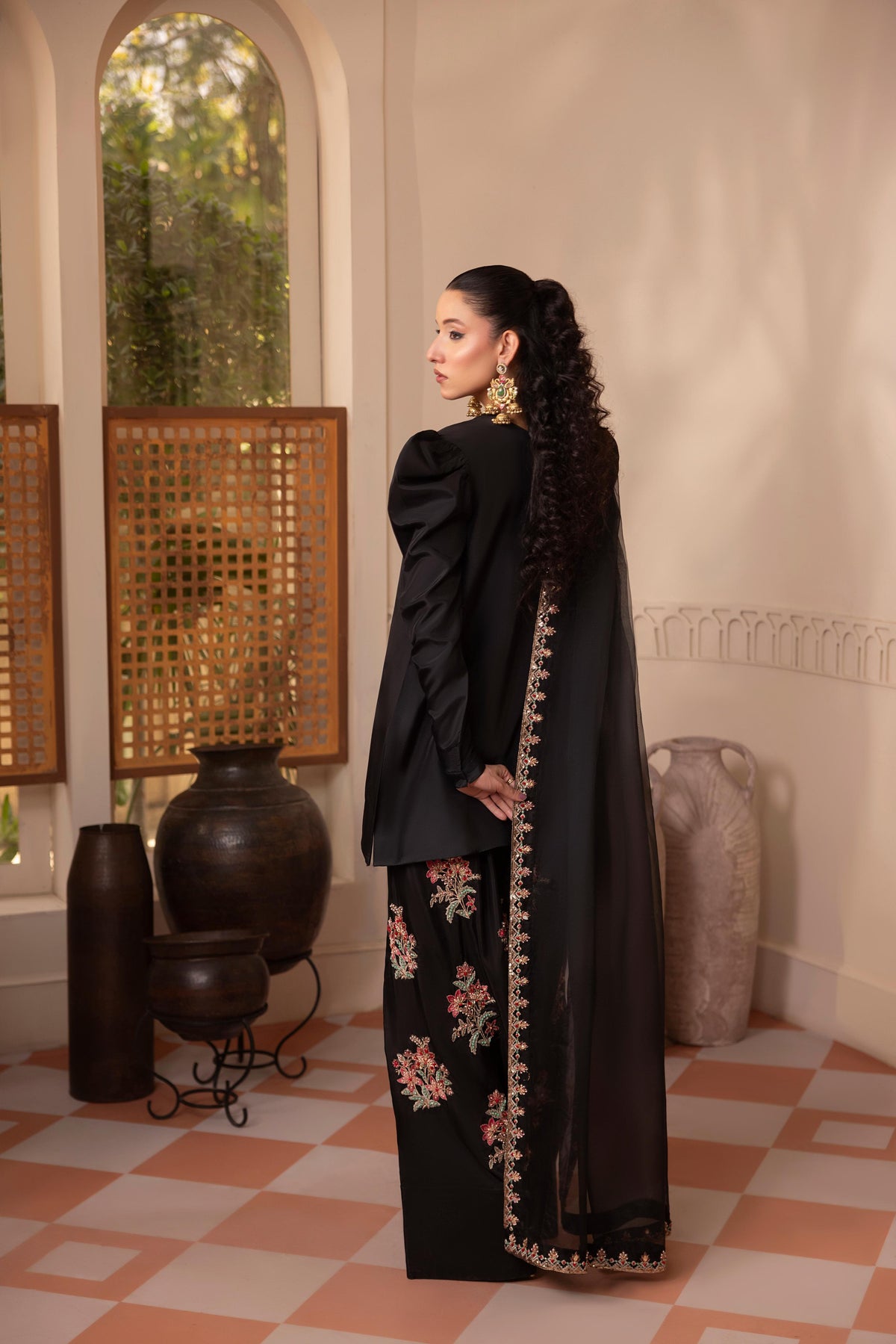 Nox, made by MAIRAZ — full-length back, design reference