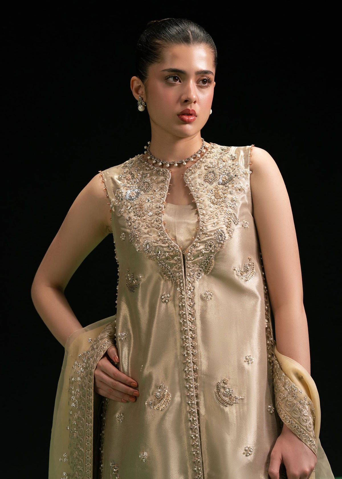 Ophira gold beige open shirt suit, reference outfit photograph 2 — Made by Mairaz reproduction