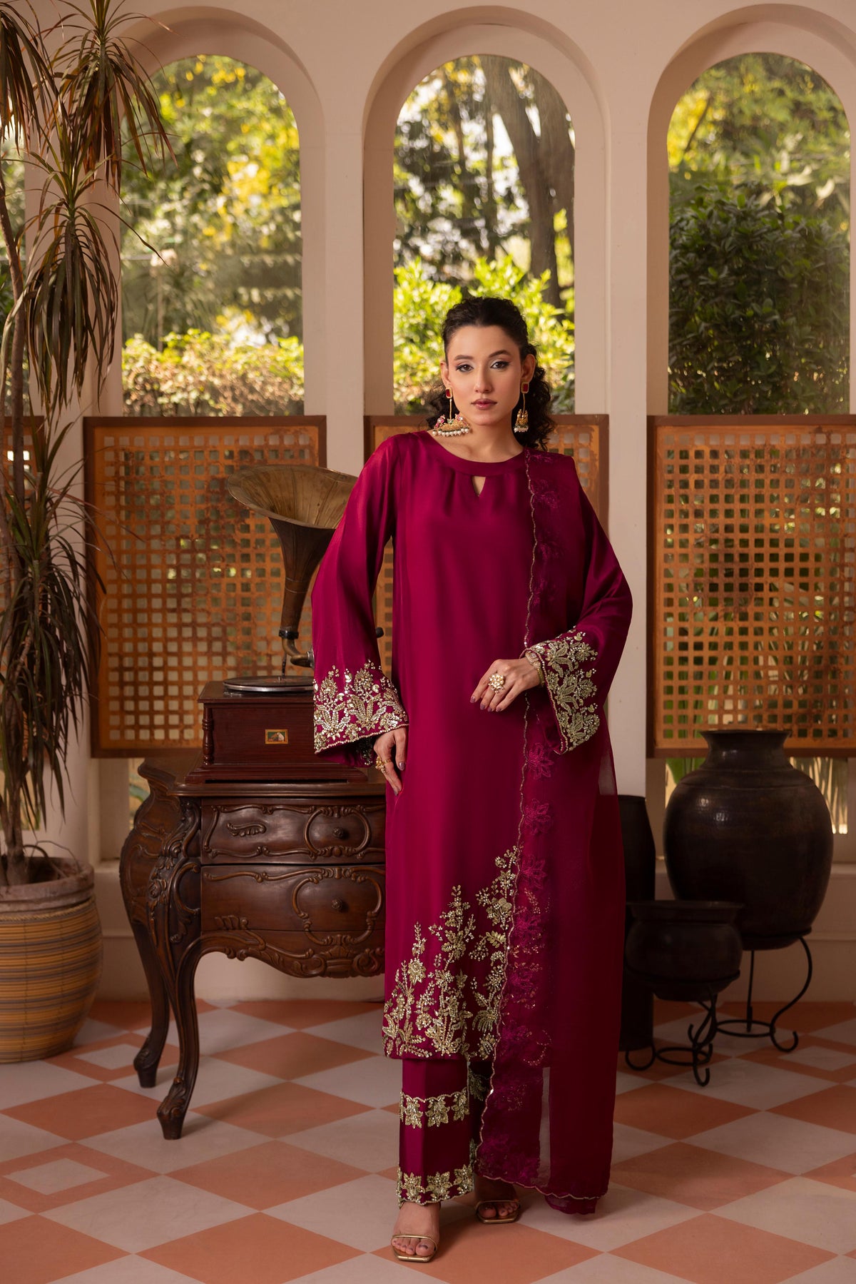 Roya, made by MAIRAZ — full-length front, design reference