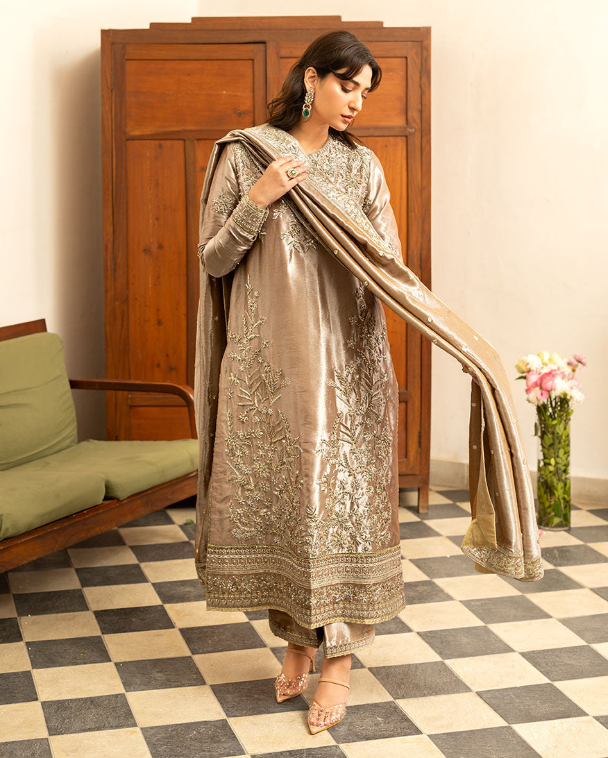 Uswah, made by MAIRAZ — full-length view showing the dupatta spread and embroidered shirt hem
