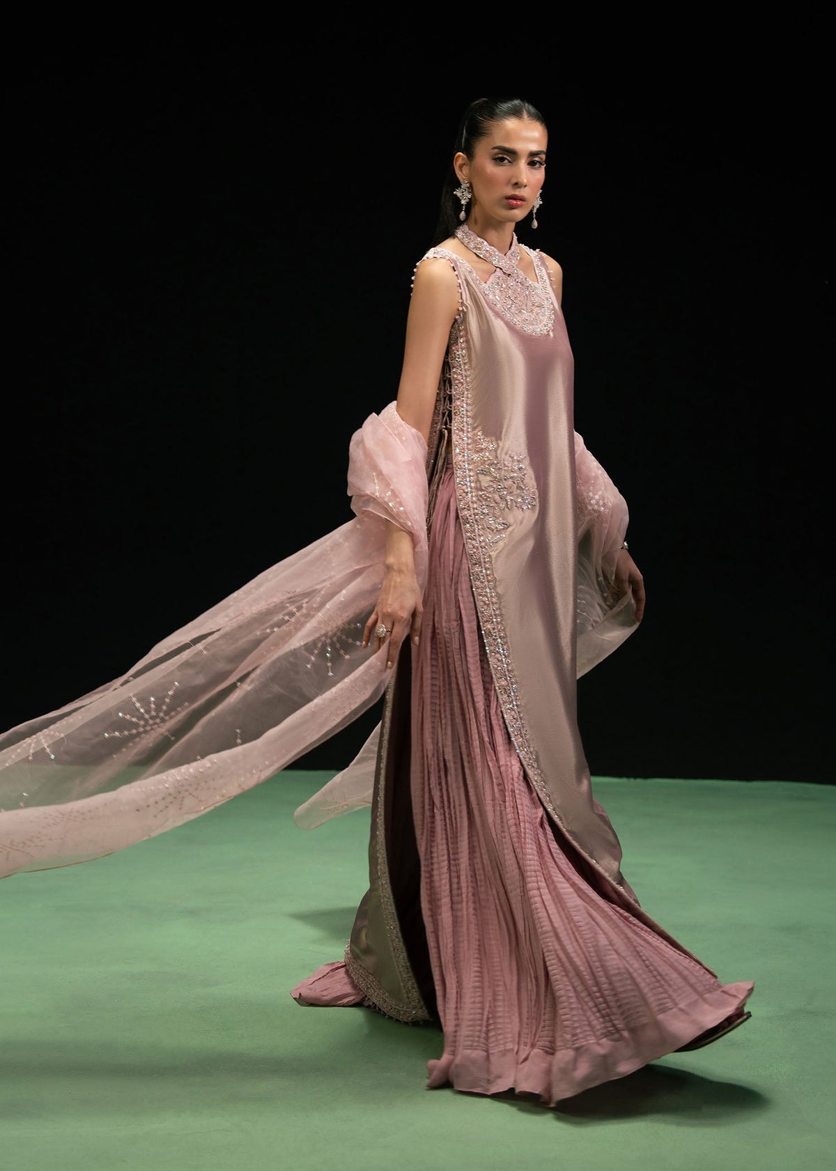 Verya dusty rose pink long shirt suit, reference outfit photograph 8 — Made by Mairaz reproduction
