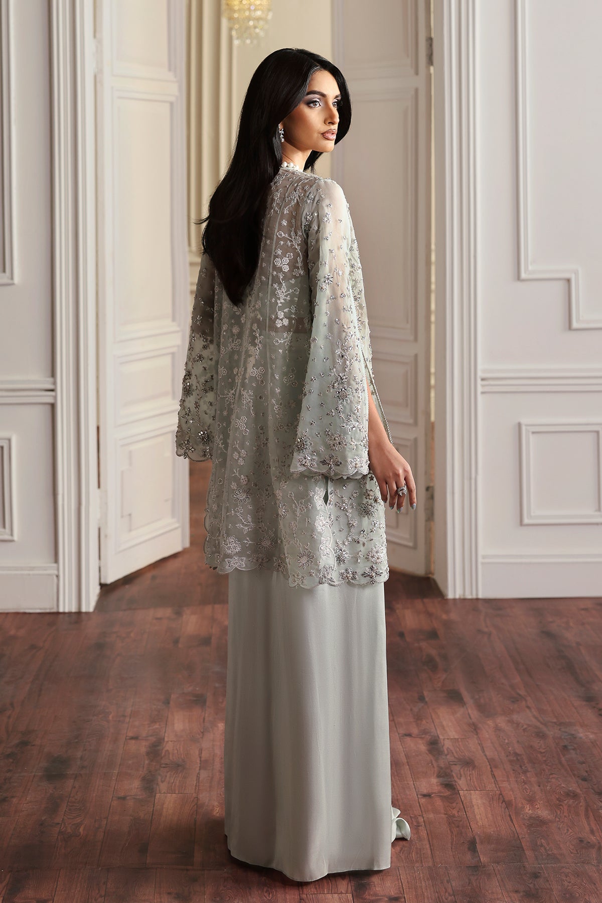 Aira ivory long shirt and trousers, reference outfit photograph 2 — Made by Mairaz reproduction