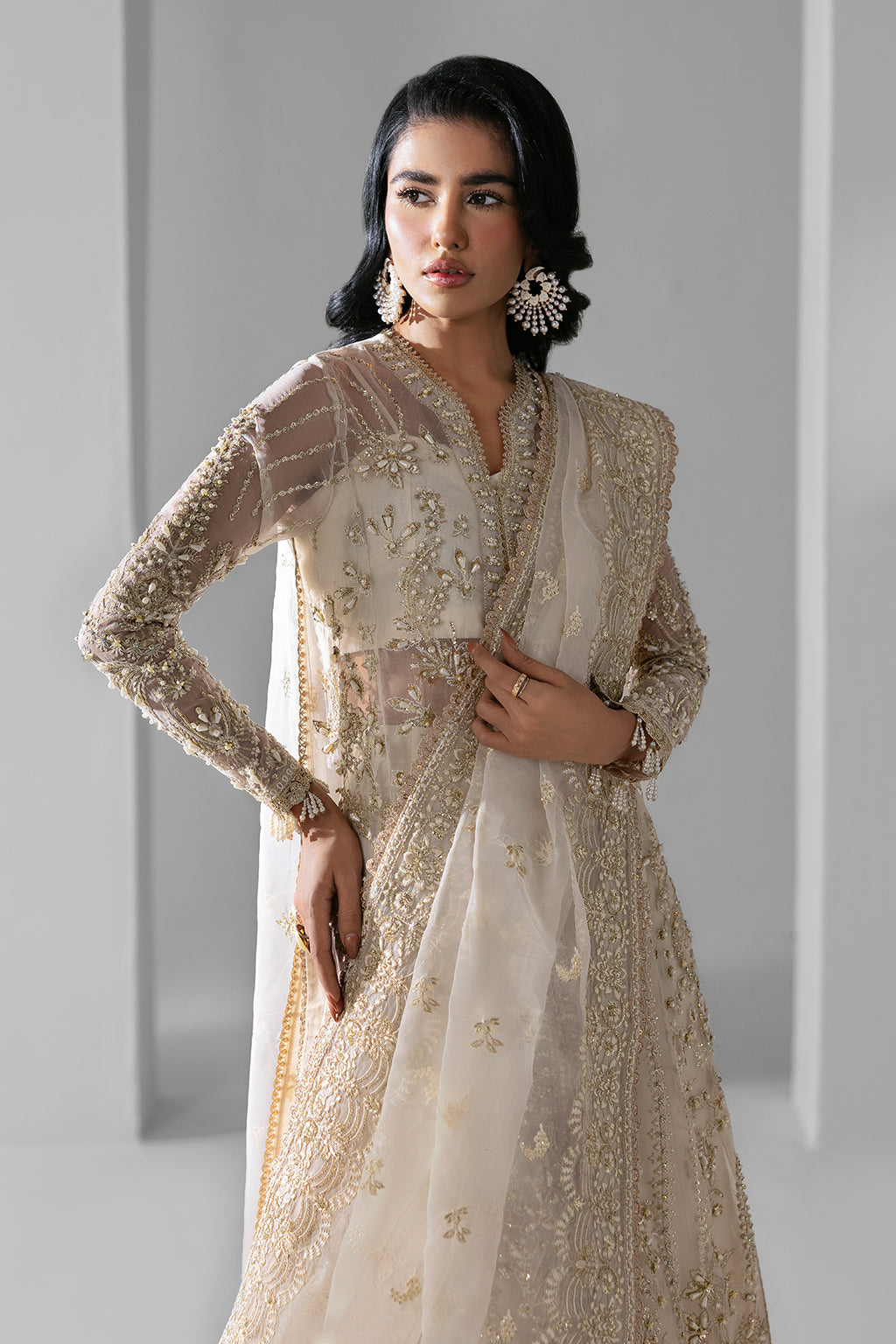 Eclipse ivory kalidaar, reference outfit photograph 3 — Made by Mairaz reproduction