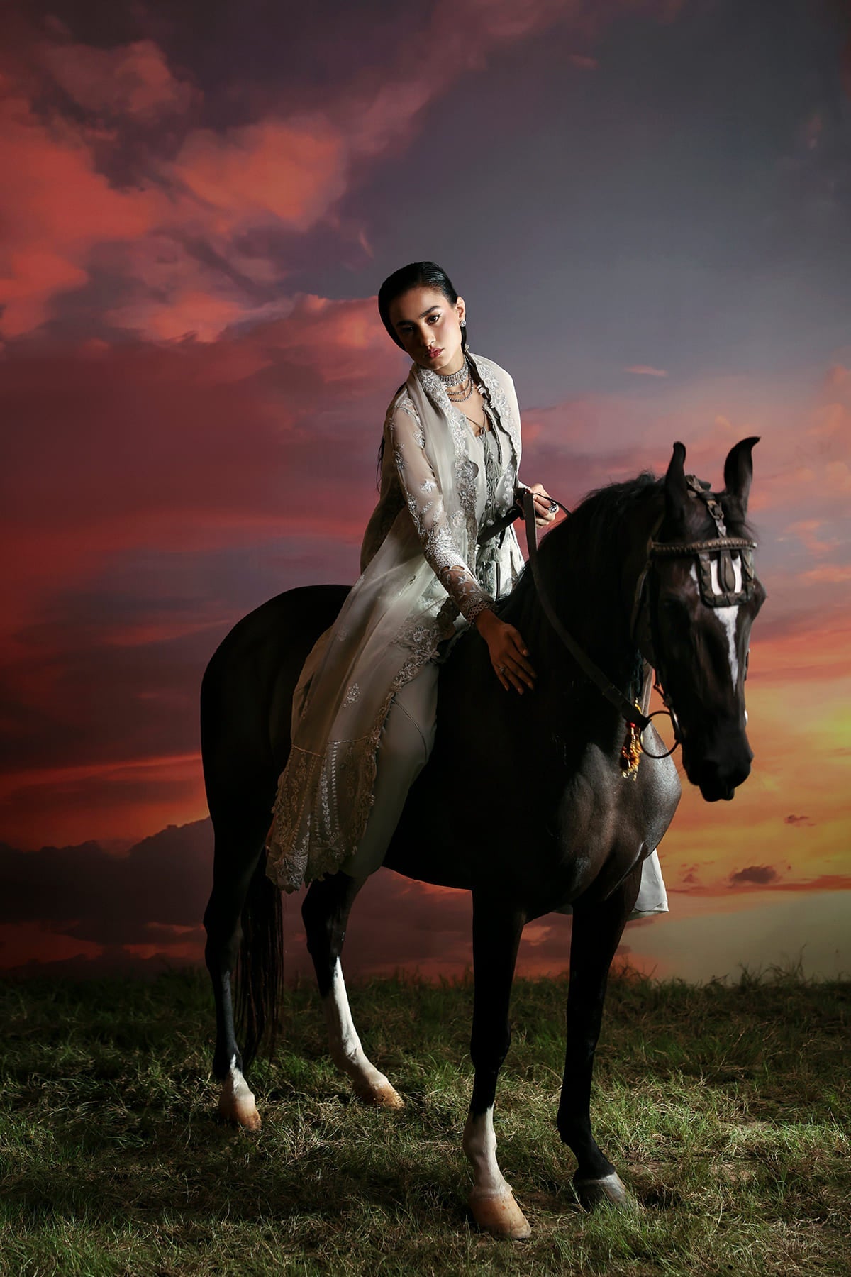 Lumen grey shirt and flared trousers, reference outfit photograph 6 — Made by Mairaz reproduction
