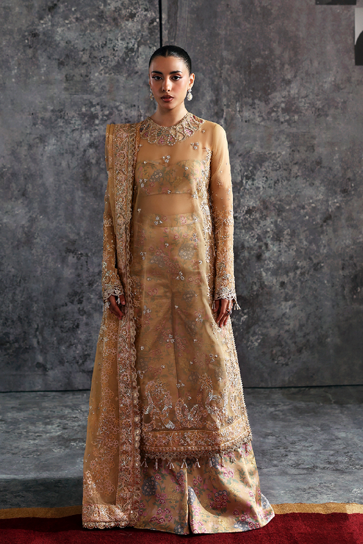Lustre Caramel Gold caramel gold long shirt and trousers, reference outfit photograph 1 — Made by Mairaz reproduction