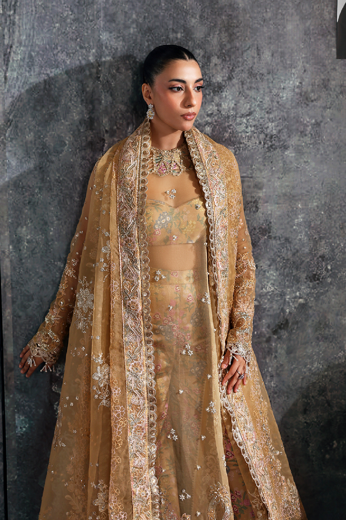 Lustre Caramel Gold caramel gold long shirt and trousers, reference outfit photograph 3 — Made by Mairaz reproduction
