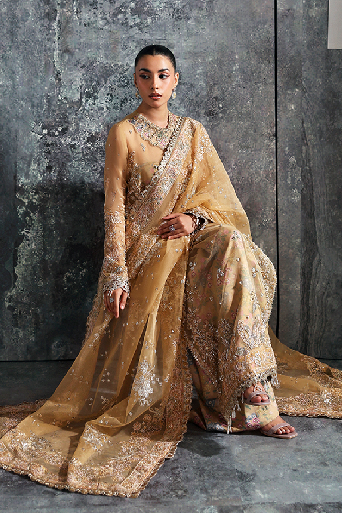 Lustre Caramel Gold caramel gold long shirt and trousers, reference outfit photograph 4 — Made by Mairaz reproduction