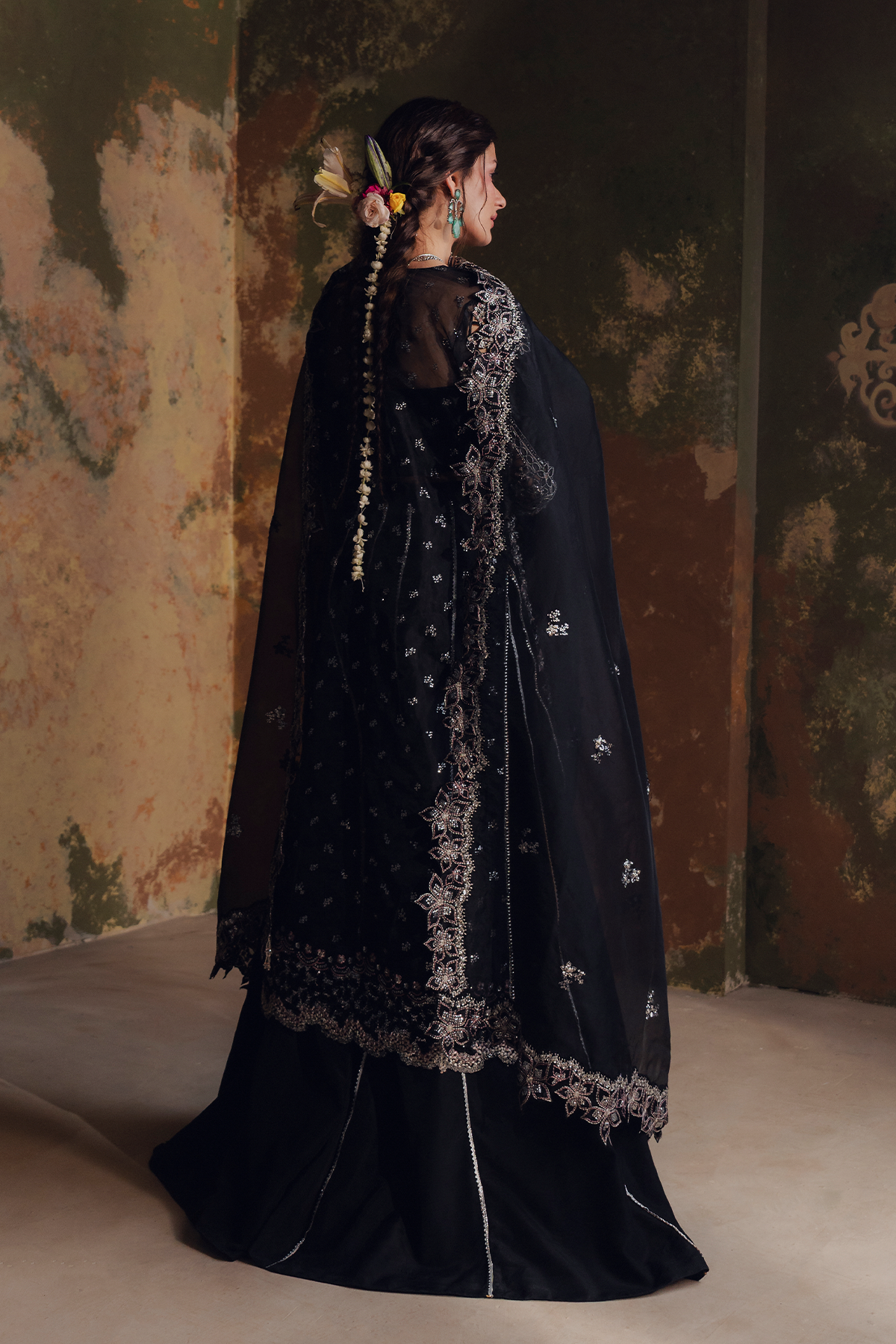 Nayab black long shirt and skirt, reference outfit photograph 5 — Made by Mairaz reproduction
