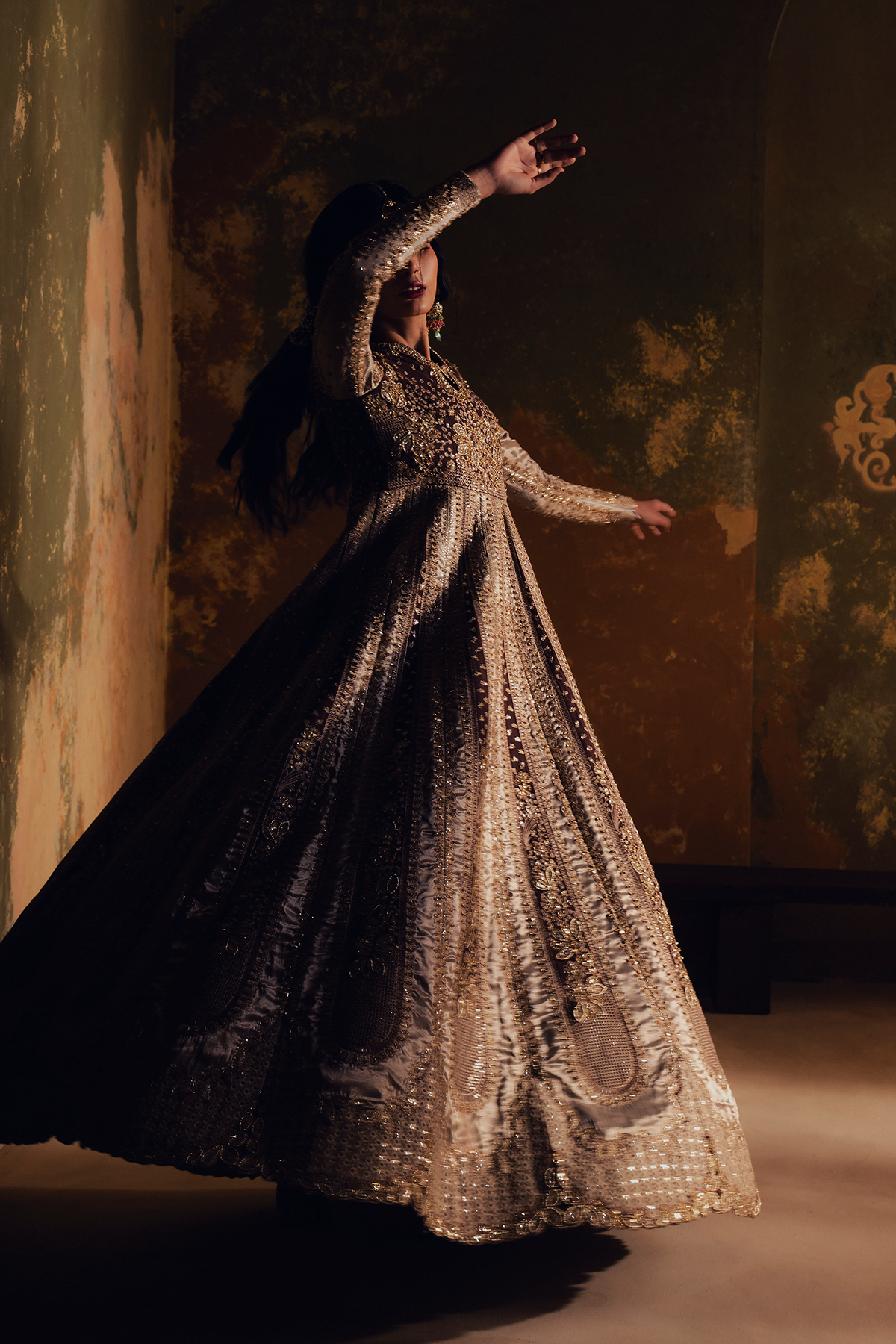 Parisa champagne gold kalidaar, reference outfit photograph 8 — Made by Mairaz reproduction