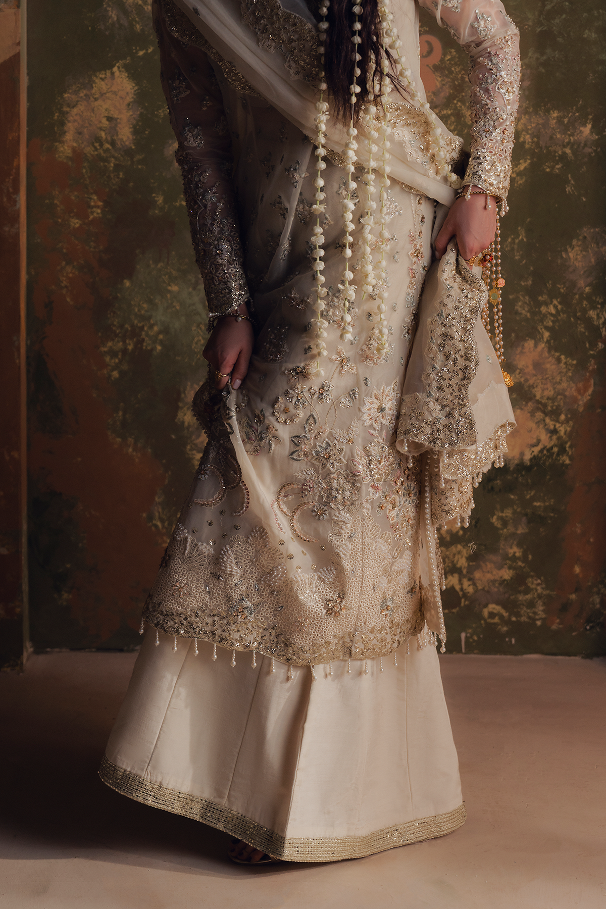Roshanay ivory shirt and wide-leg trousers, reference outfit photograph 14 — Made by Mairaz reproduction