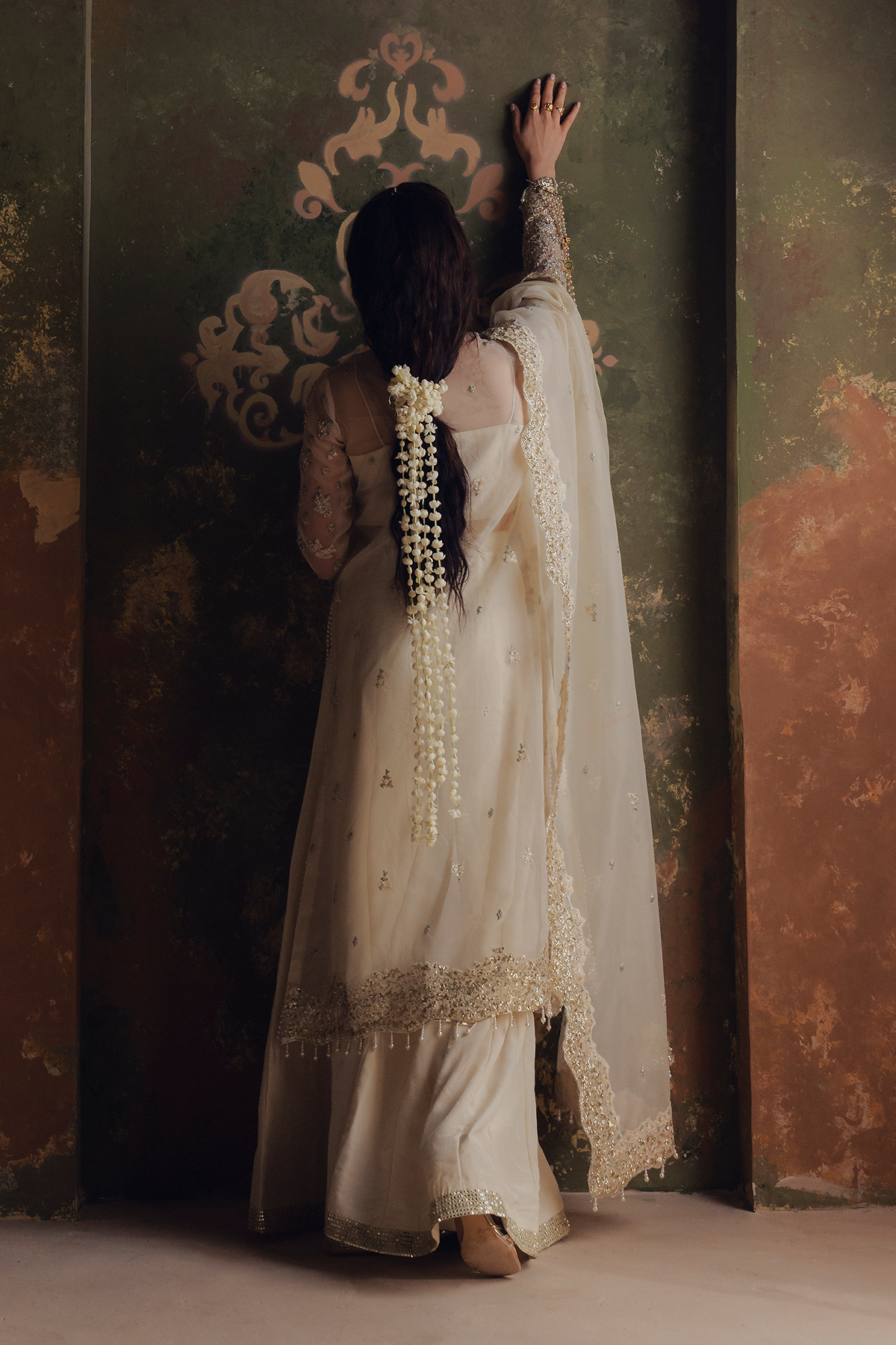 Roshanay ivory shirt and wide-leg trousers, reference outfit photograph 5 — Made by Mairaz reproduction