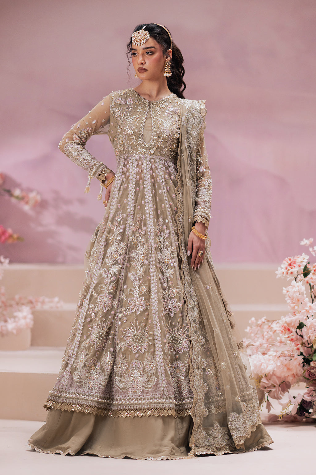 Zaib Champagne champagne long shirt and skirt, reference outfit photograph 8 — Made by Mairaz reproduction