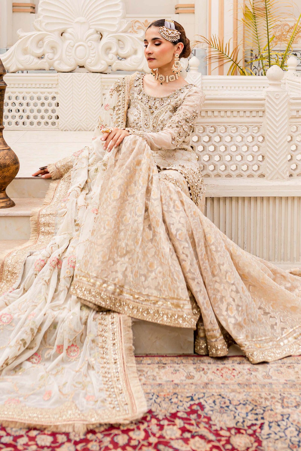 Maria B MC 906 Ivory Gold style reference image 3