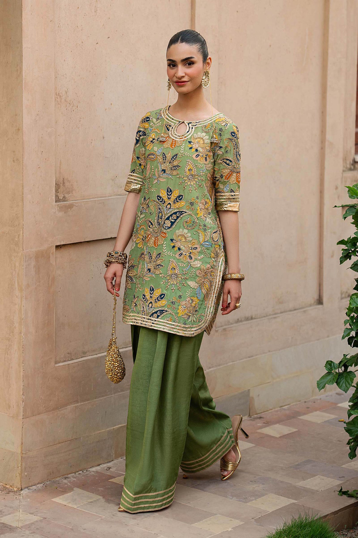 Maria B SF EA26 02 Green style side view reference