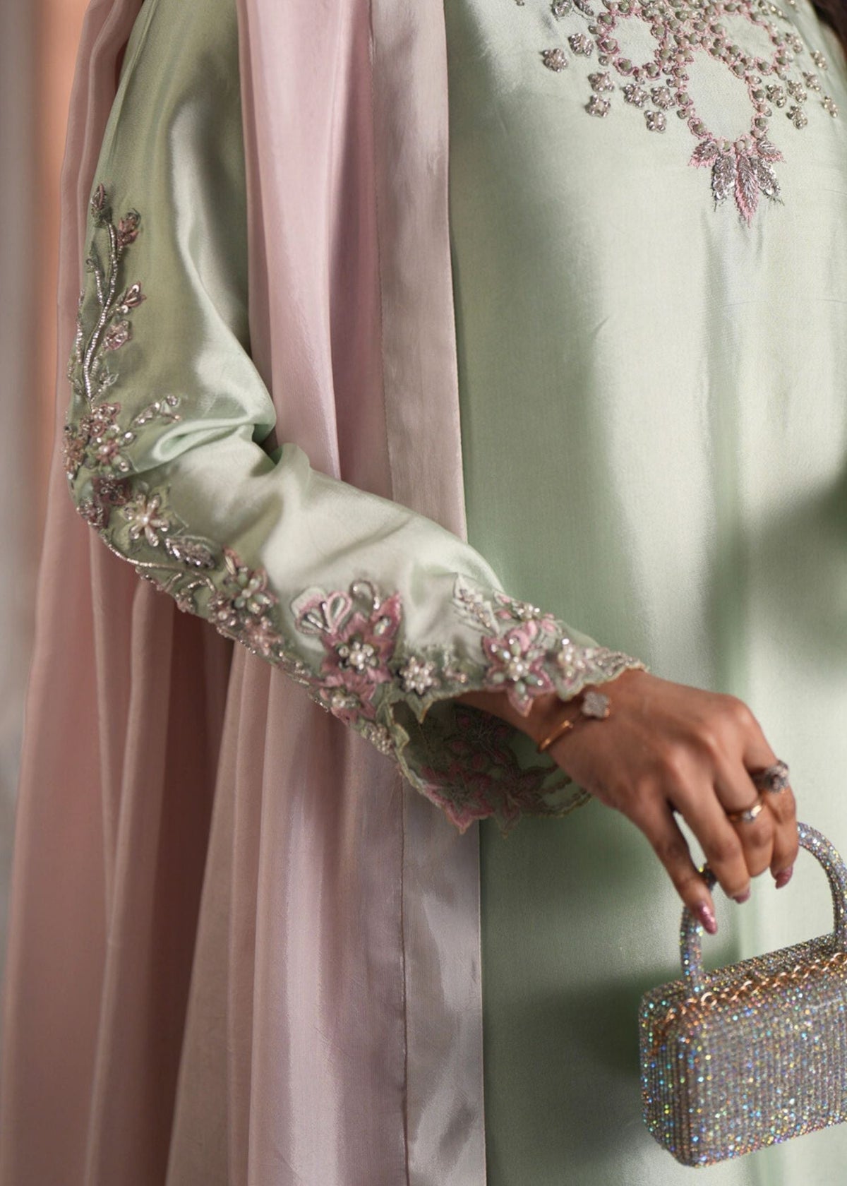 Mehak Yaqoob Aurea Style embellished sleeve and dupatta detail
