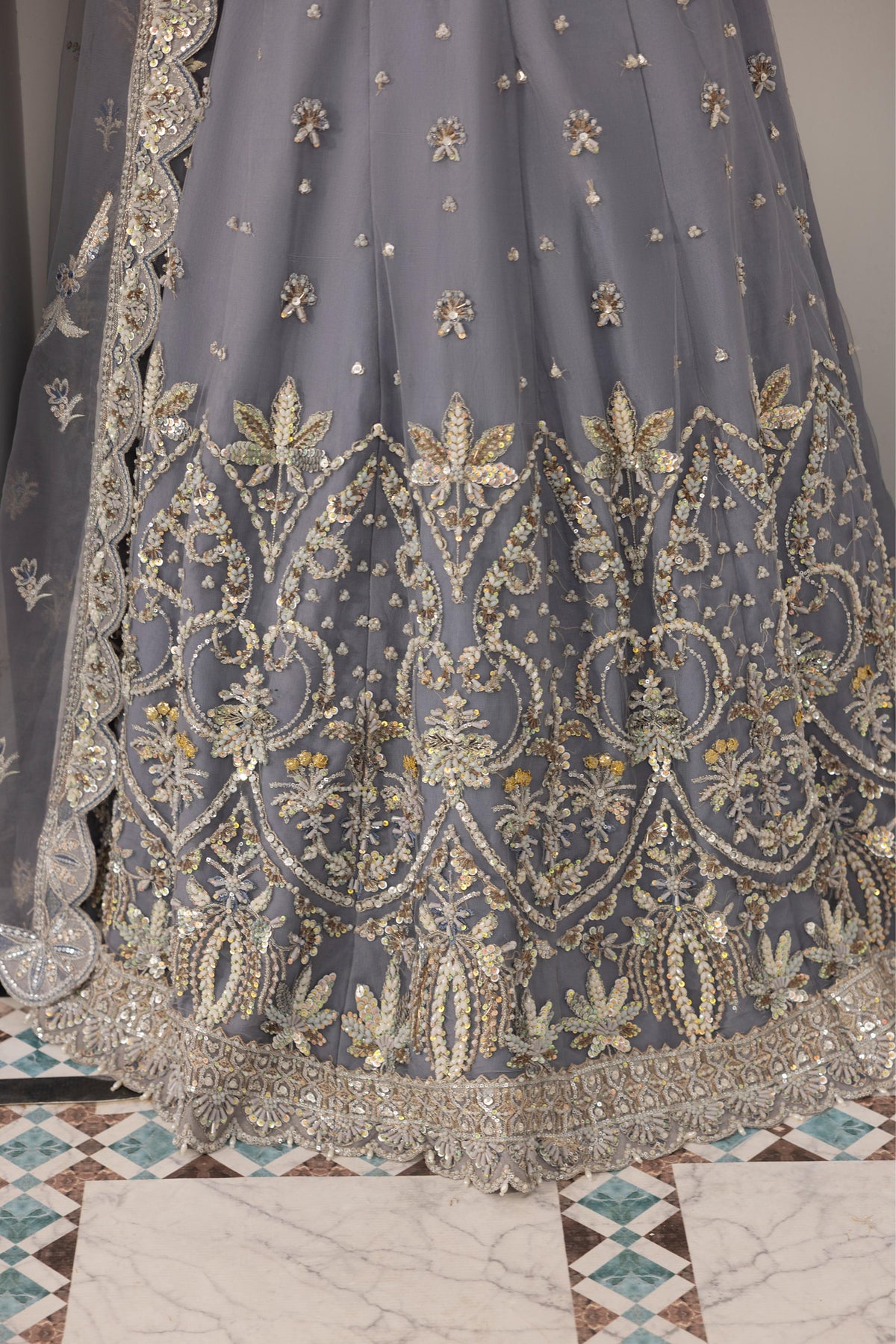 Mirha Imran Neelara — lehenga hem, design reference
