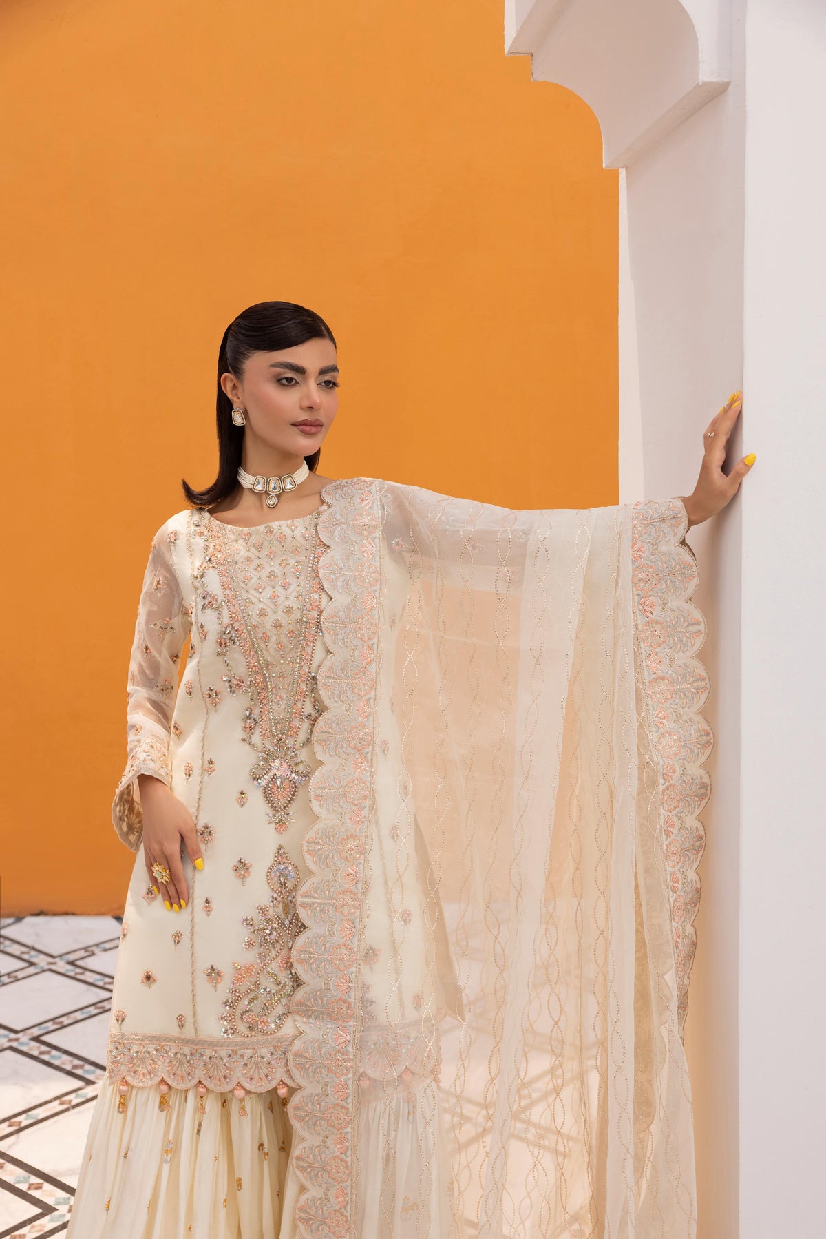 Mirha Imran Sajina — dupatta view, design reference