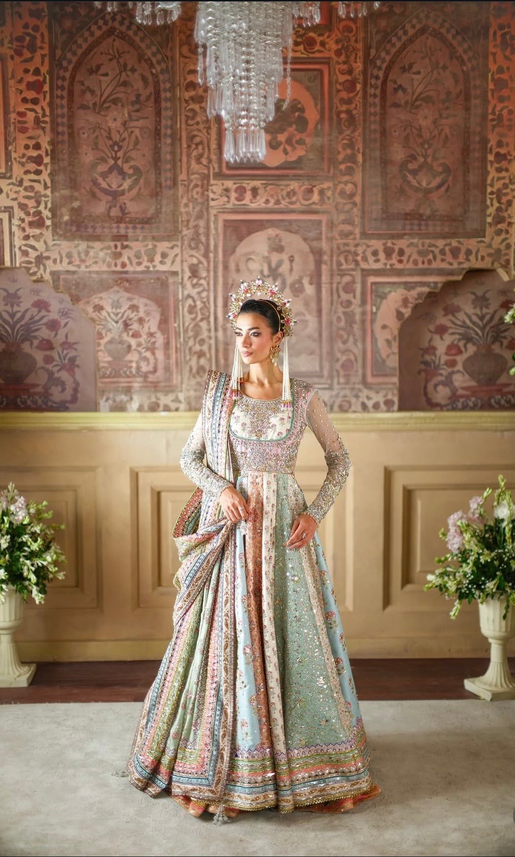 Nomi Ansari – Maryam Nawaz Pastel Style, reference image 6