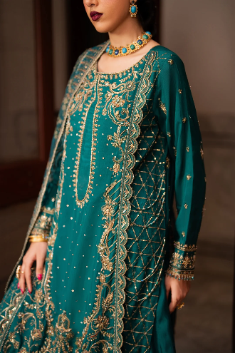 Naqshi Gul-e-Rimal Style close-up of zinc green embroidery and neckline