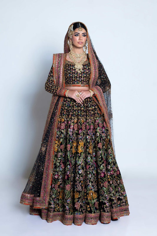 Fahad Hussayn – Naushayz Style