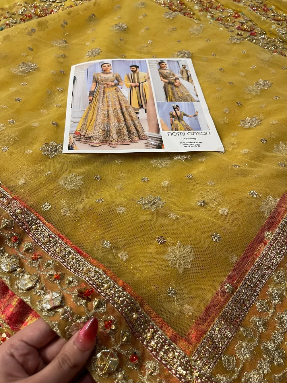 Nomi Ansari – NAB-22-110 Style, dupatta border embroidery detail