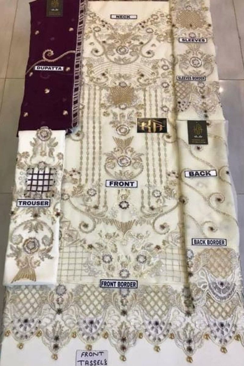 Emaan Adeel Jewel Gradients Style — Mairaz Silver Chiffon Suit