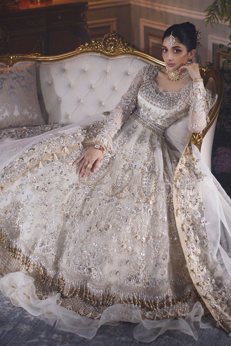 EC21-04 Style — Mairaz White Wedding Maxi