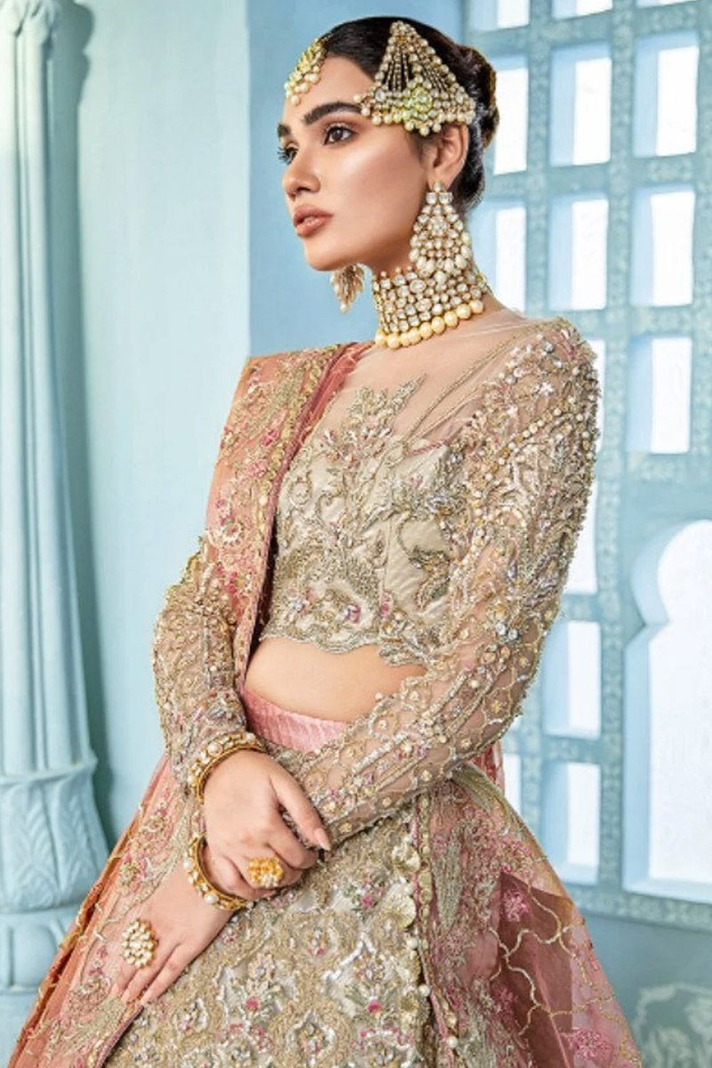 Urrezka Style — Mairaz Gold & Peach Lehenga