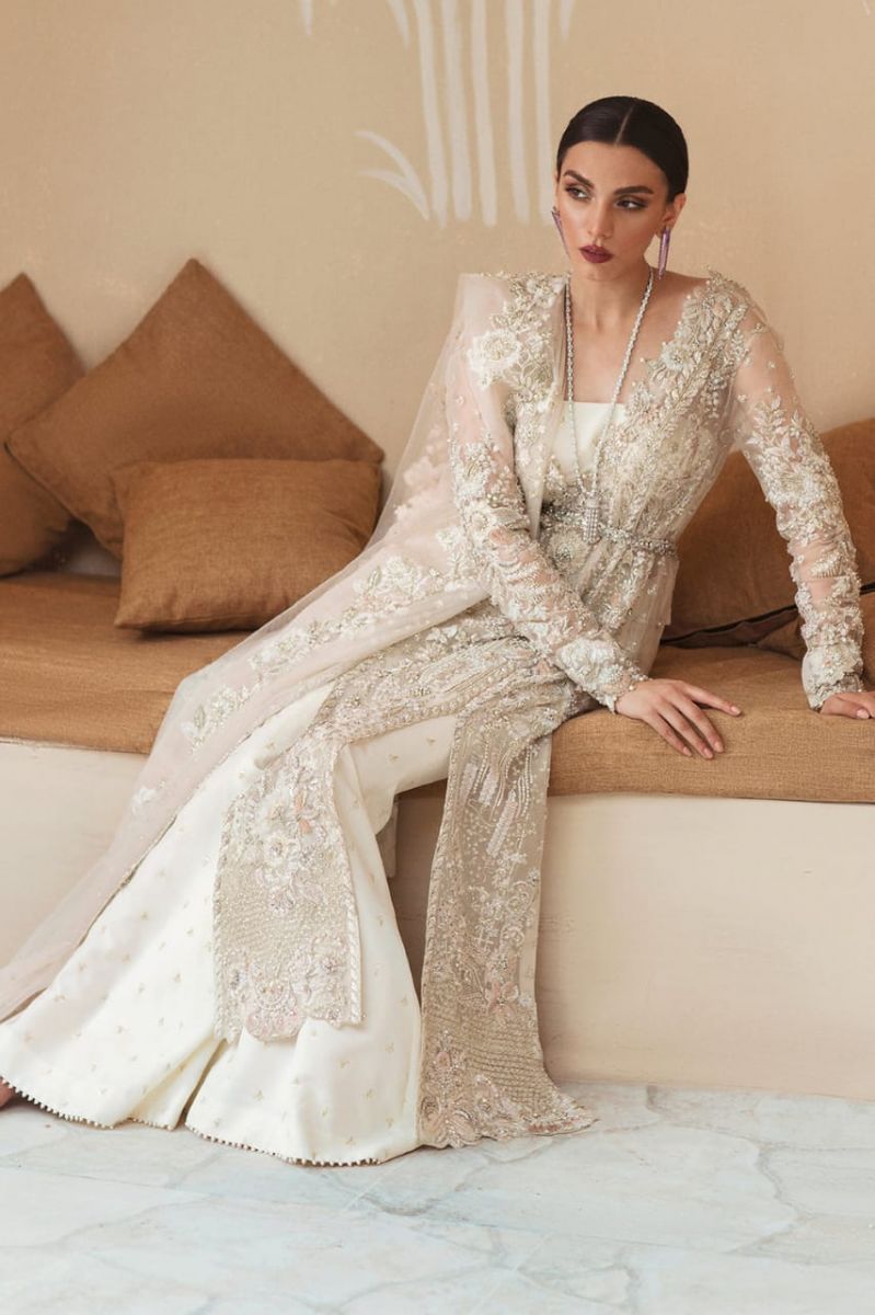 Soraya Anya Style by Mairaz, 3D floral embellishment detail view 3