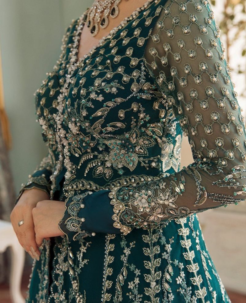 Republic Womenswear – Une Jacinthe Style