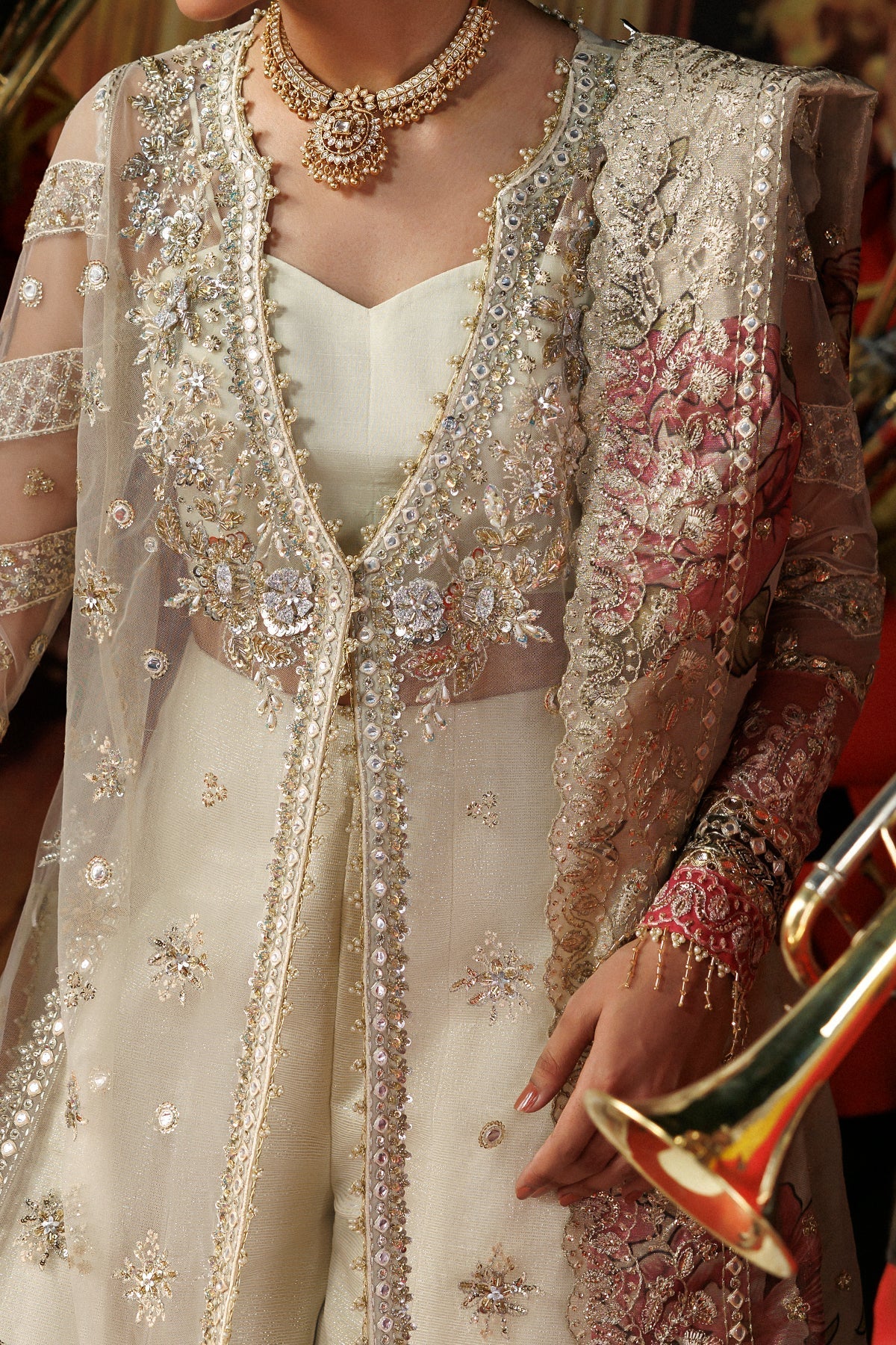 Rang-e-Wafa made by Mairaz campaign reference third outfit view