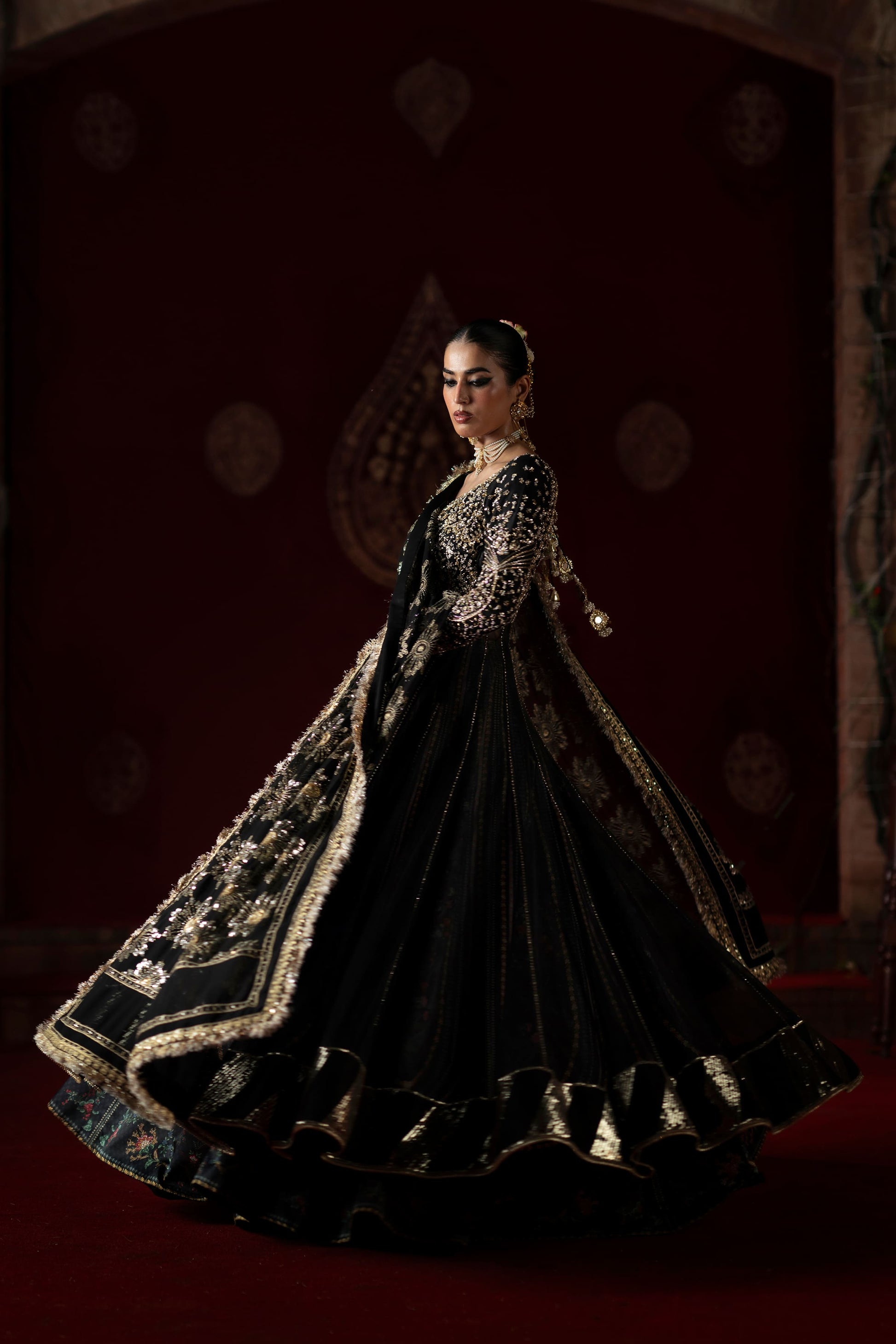 Saad Bin Shahzad Amal black reference image 2