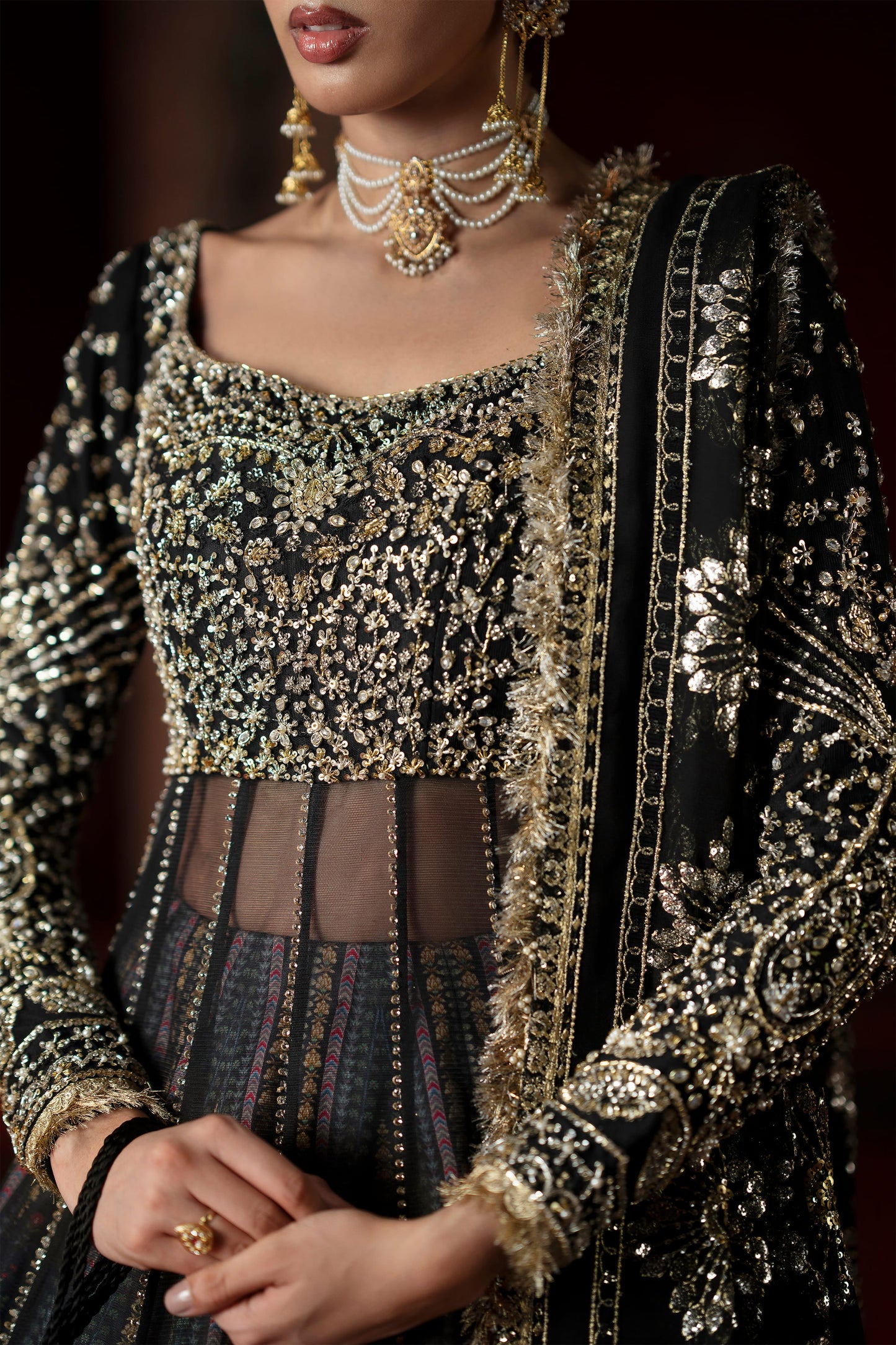 Saad Bin Shahzad Amal black reference image 5