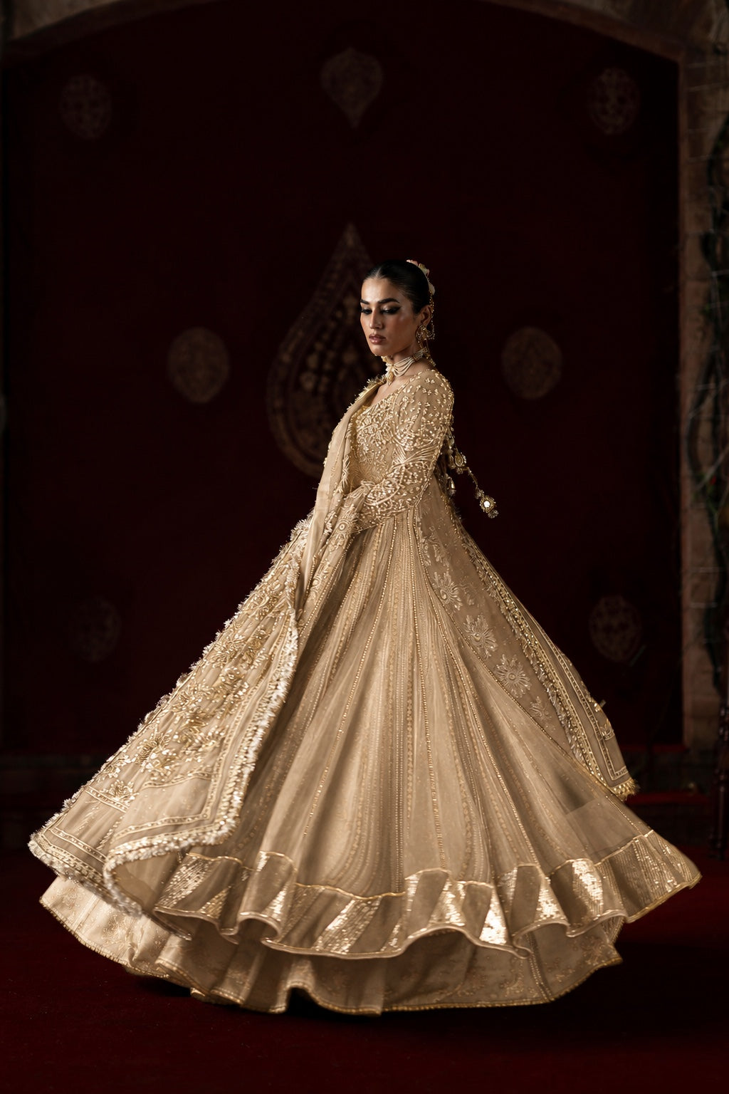 Saad Bin Shahzad Amal Style champagne gold full movement view