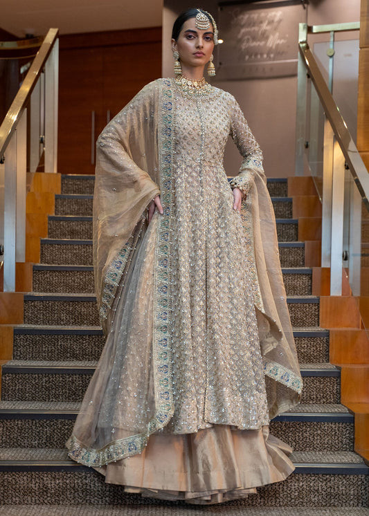Sadaf Fawad Khan Zoey Style detail view