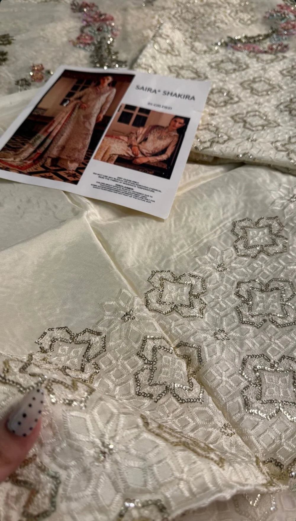 Saira Shakira – Gilded Style, ivory jaal embroidery detail