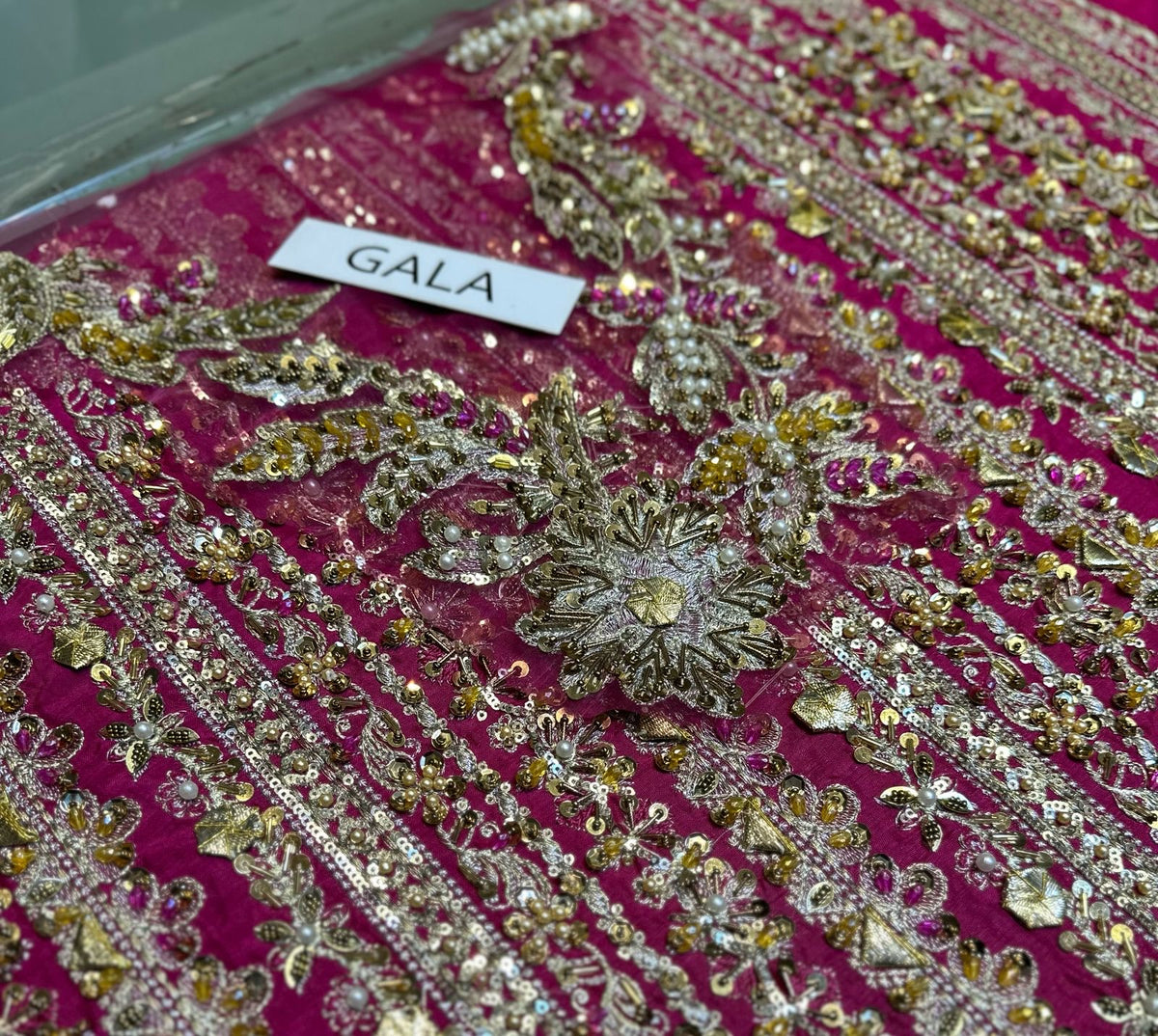 Sana Safinaz B-389 Style detail 1