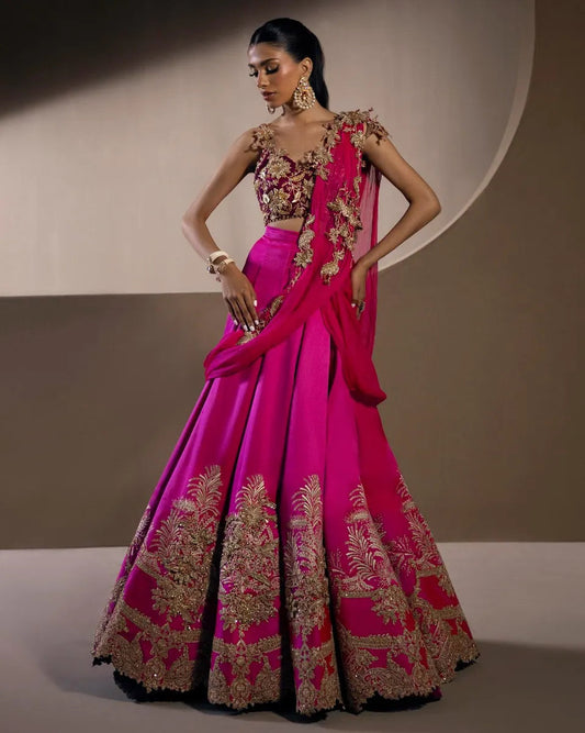 Sana Safinaz B-390 style full length front reference