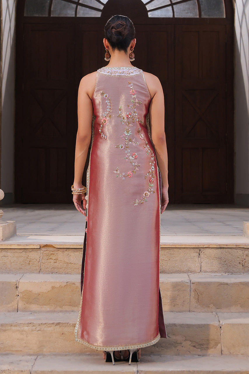 Sania Maskatiya Nive Style champagne pink back view