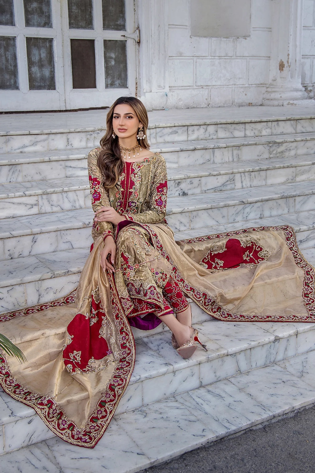 Shazia Kiyani Mehrma Style