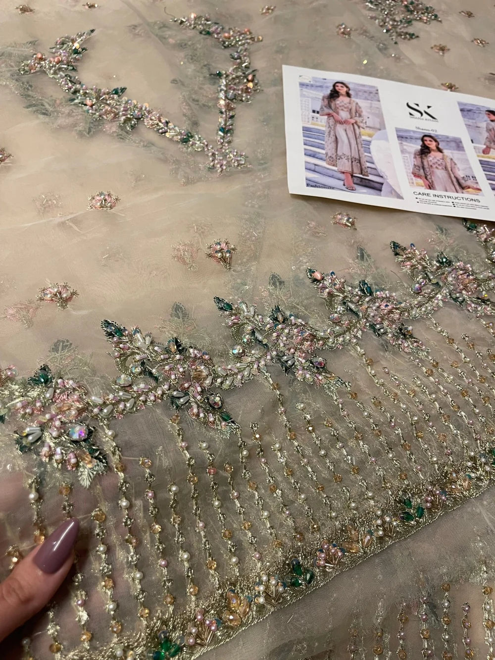 Shazia Kiyani – Shano Style, embroidered fabric with design reference