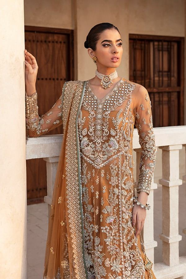 Soraya Naira reference image 4
